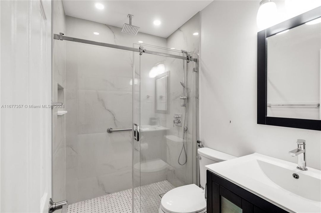 Недавно продано: $770,000 (4 спален, 3 ванн, 2180 Квадратных фут)