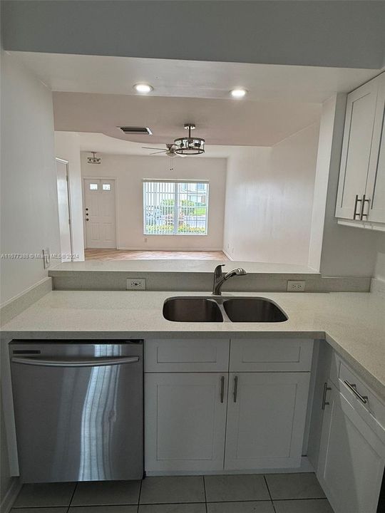 For Rent: $2,750 (2 beds, 2 baths, 0 Square Feet)