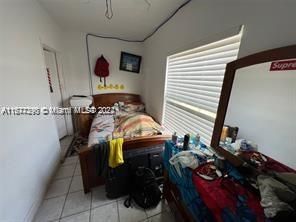 En Venta: $590,000 (3 camas, 2 baños, 882 Pies cuadrados)