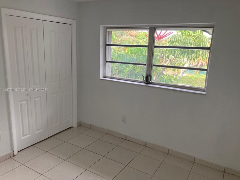 En Venta: $183,900 (2 camas, 2 baños, 920 Pies cuadrados)