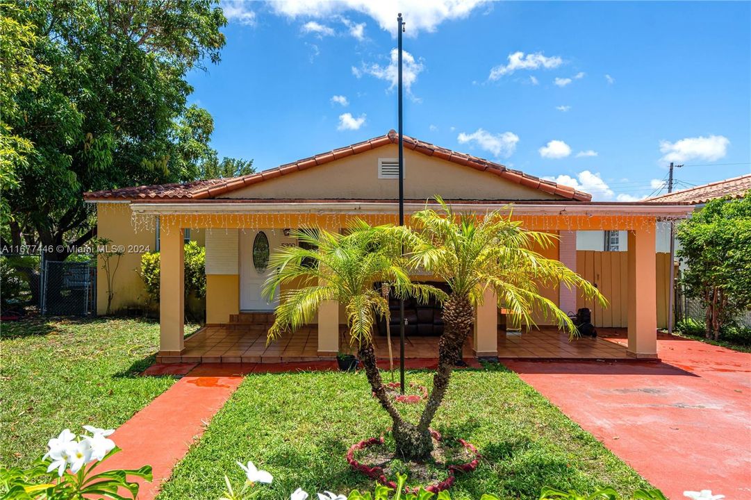 En Venta: $725,000 (3 camas, 2 baños, 1196 Pies cuadrados)