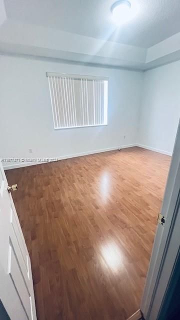 For Rent: $3,600 (3 beds, 2 baths, 1690 Square Feet)