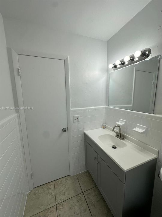 For Rent: $1,600 (1 beds, 1 baths, 0 Square Feet)