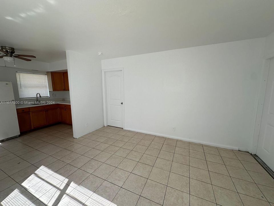 For Rent: $1,600 (1 beds, 1 baths, 0 Square Feet)