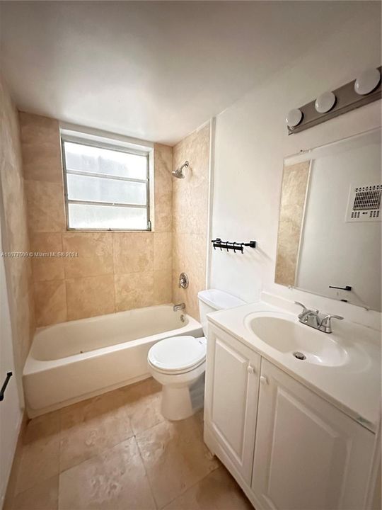 For Rent: $2,150 (1 beds, 1 baths, 9740 Square Feet)