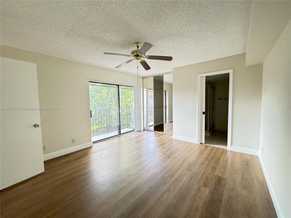 For Rent: $2,750 (2 beds, 2 baths, 1372 Square Feet)