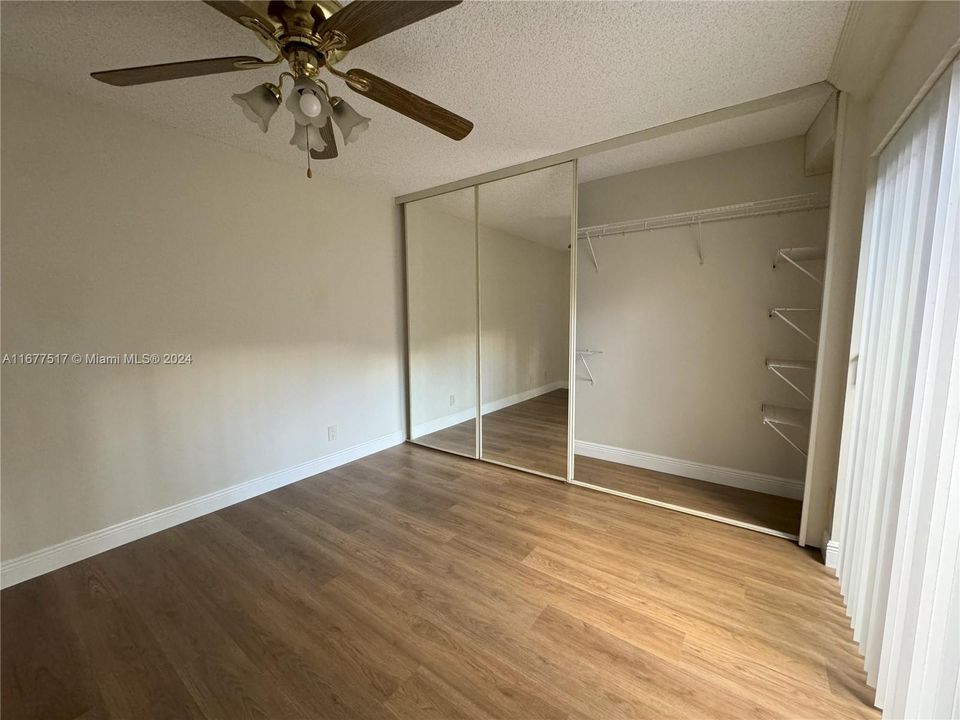 For Rent: $2,750 (2 beds, 2 baths, 1372 Square Feet)