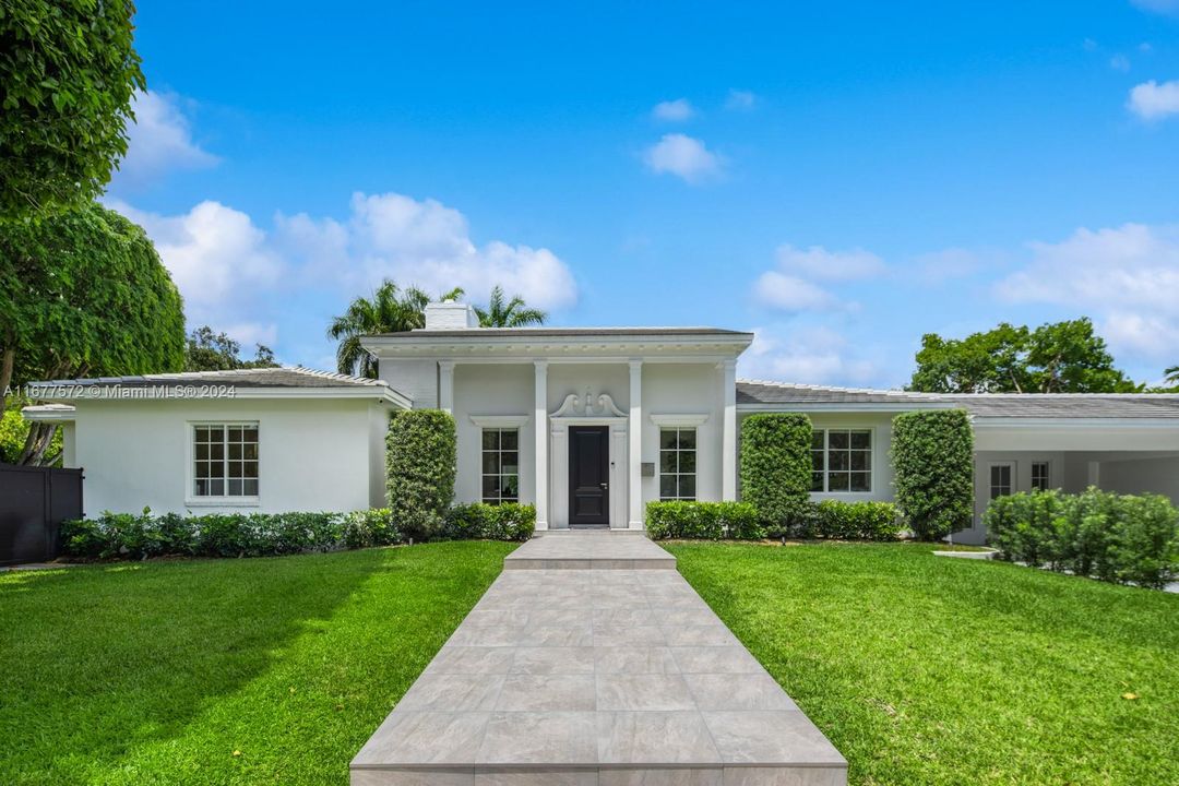 For Sale: $7,990,000 (5 beds, 5 baths, 4334 Square Feet)