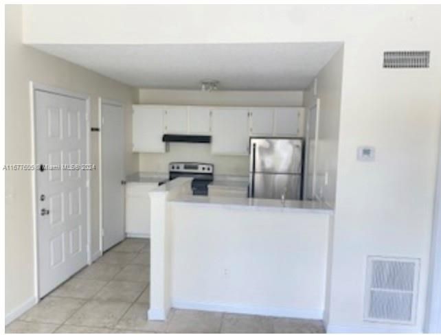 For Rent: $1,600 (1 beds, 1 baths, 600 Square Feet)