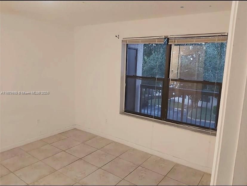 For Rent: $1,600 (1 beds, 1 baths, 600 Square Feet)