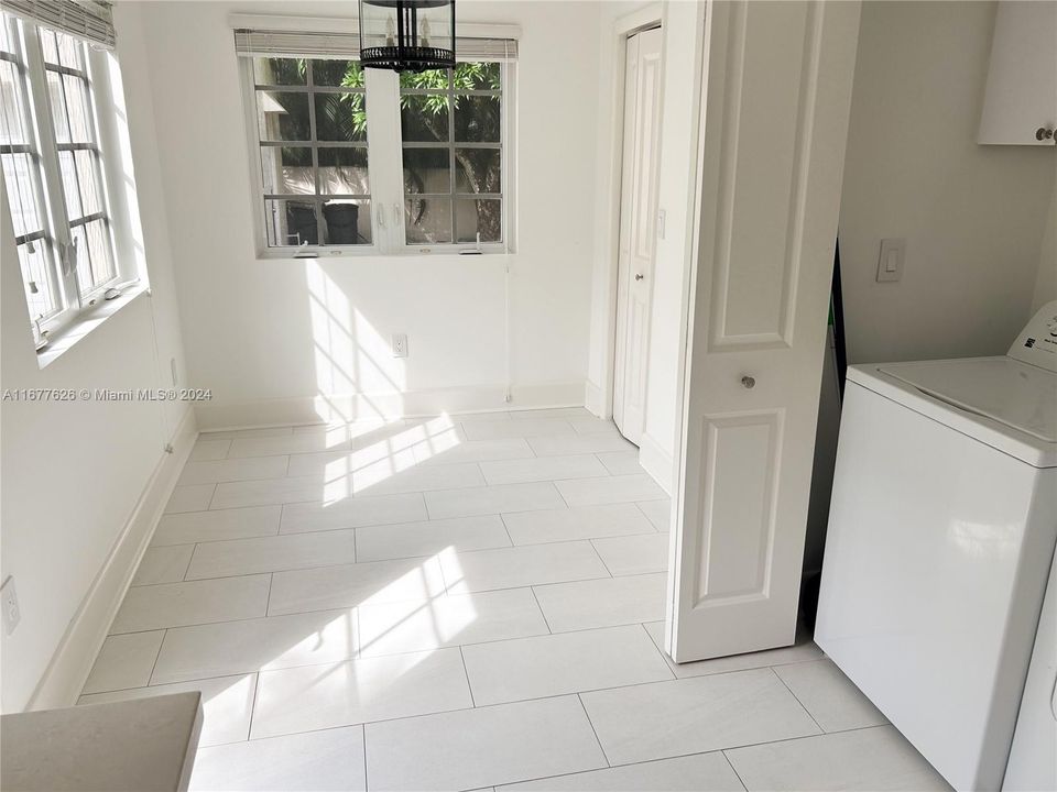 Breakfast Area and Laundry Closet