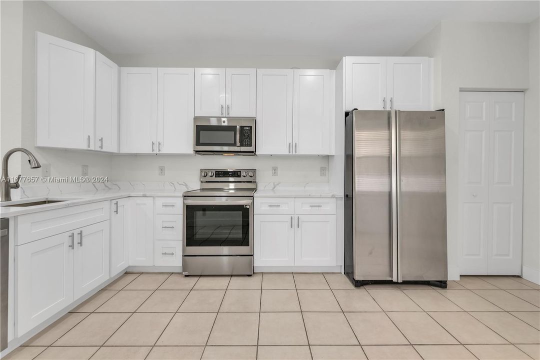 For Rent: $3,950 (4 beds, 2 baths, 1790 Square Feet)