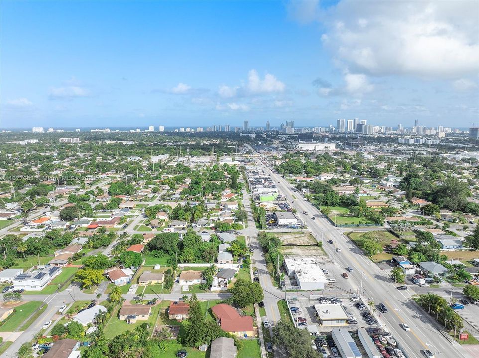 For Sale: $499,000 (3 beds, 2 baths, 1720 Square Feet)