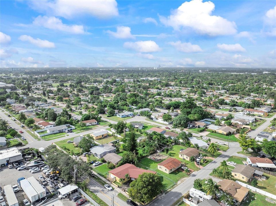 For Sale: $499,000 (3 beds, 2 baths, 1720 Square Feet)