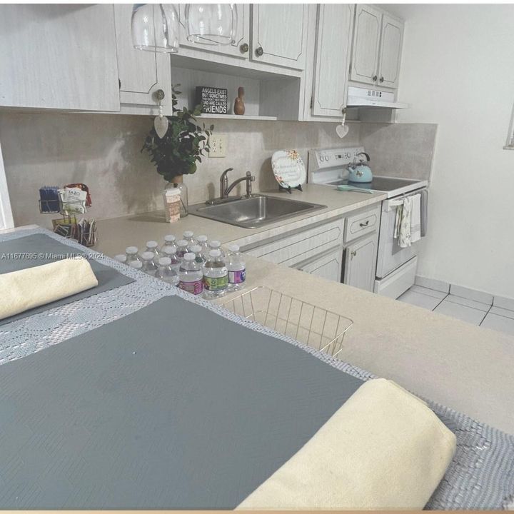 En Venta: $249,995 (2 camas, 2 baños, 0 Pies cuadrados)