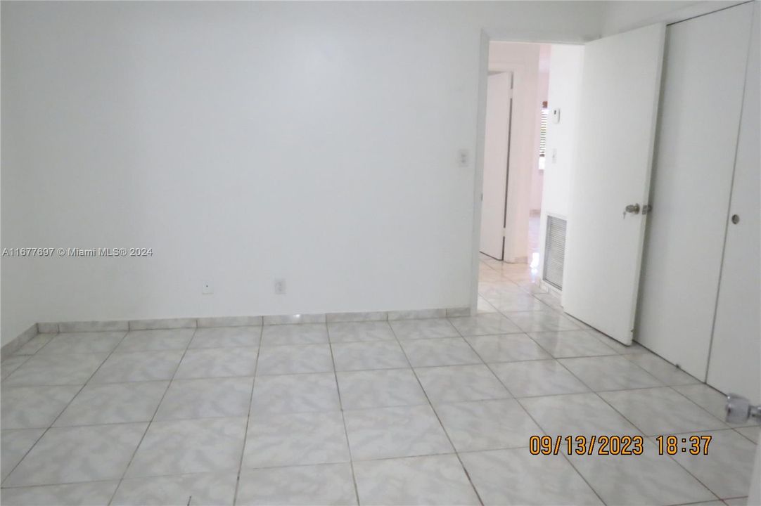 For Rent: $2,600 (2 beds, 2 baths, 2192 Square Feet)