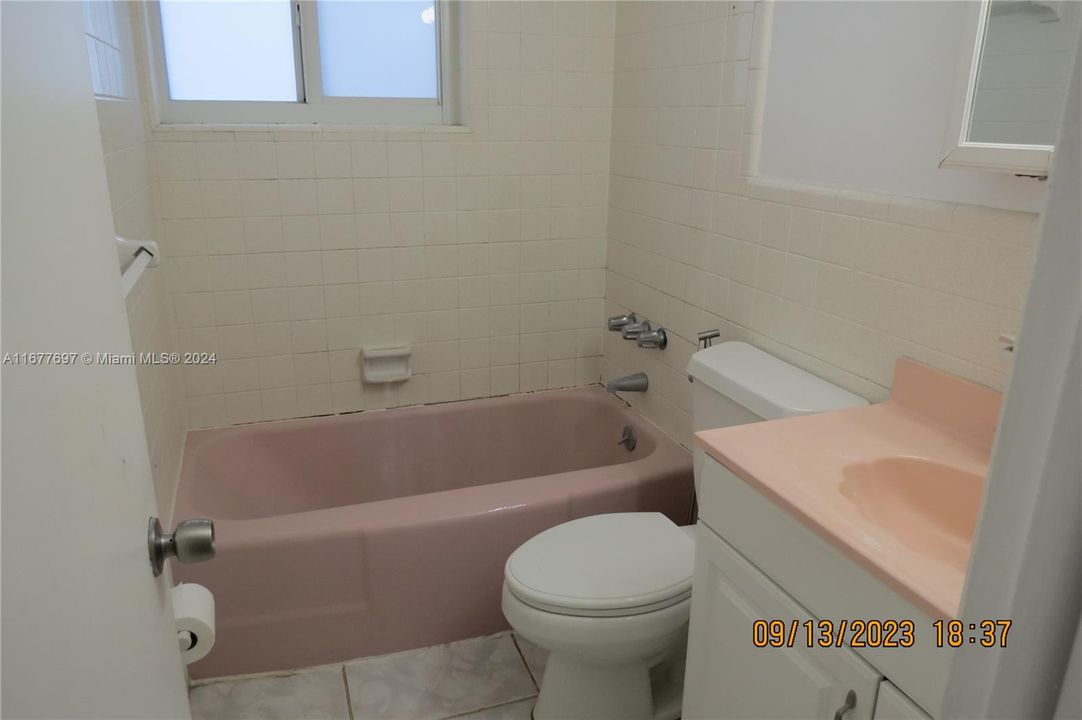 For Rent: $2,600 (2 beds, 2 baths, 2192 Square Feet)