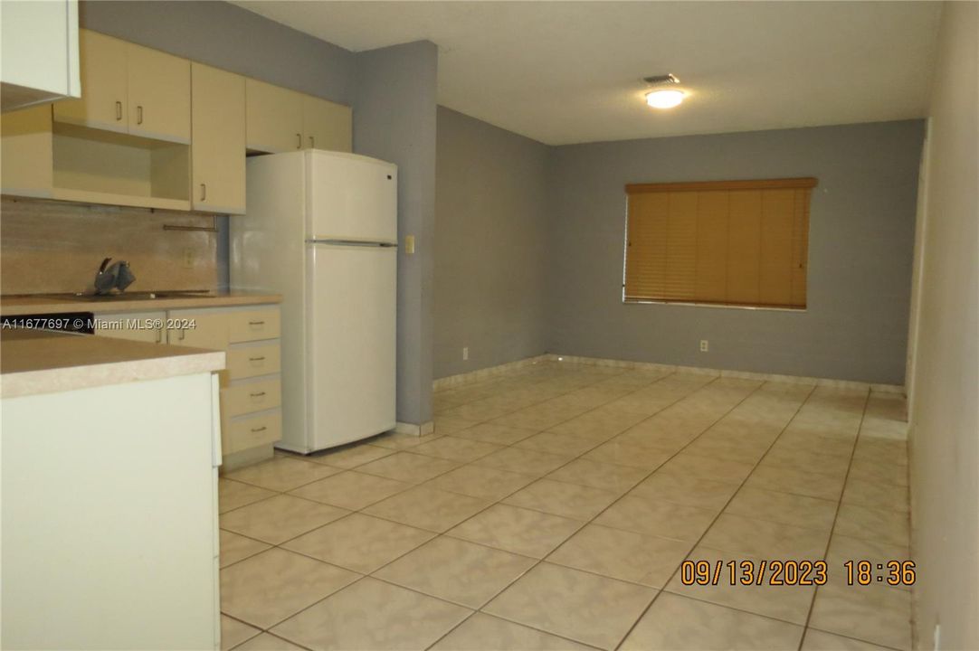 For Rent: $2,600 (2 beds, 2 baths, 2192 Square Feet)