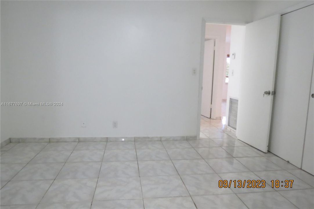 For Rent: $2,600 (2 beds, 2 baths, 2192 Square Feet)