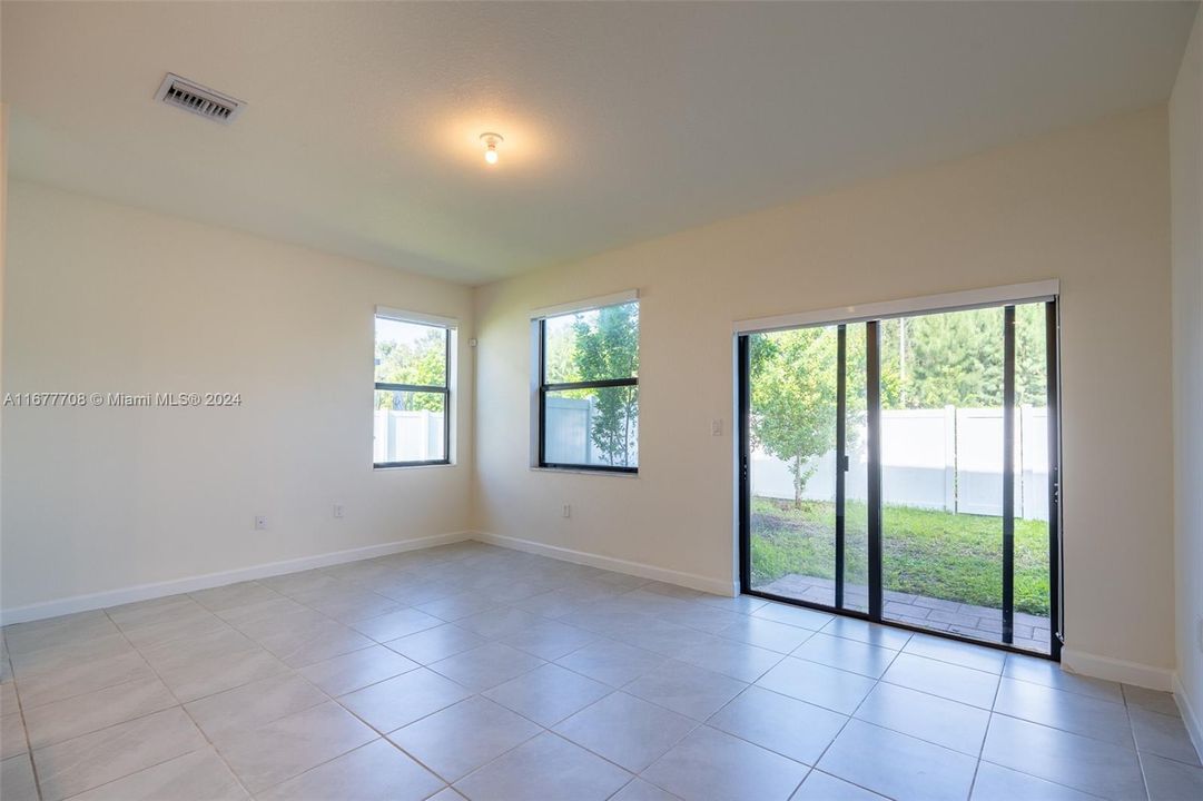 For Rent: $3,100 (3 beds, 2 baths, 1540 Square Feet)