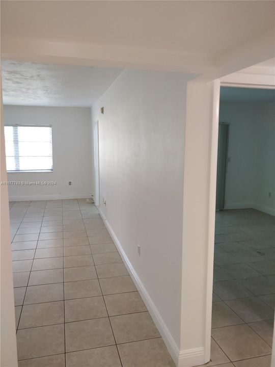 For Rent: $1,500 (1 beds, 1 baths, 850 Square Feet)