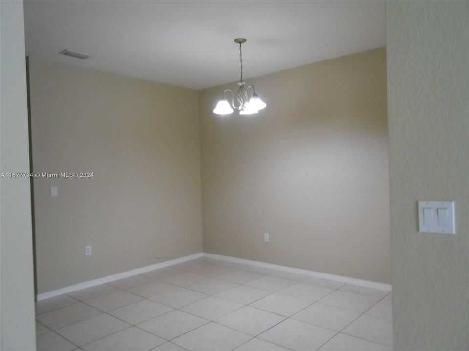 For Rent: $3,250 (3 beds, 2 baths, 1602 Square Feet)