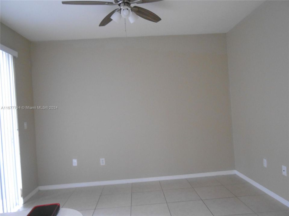 For Rent: $3,250 (3 beds, 2 baths, 1602 Square Feet)