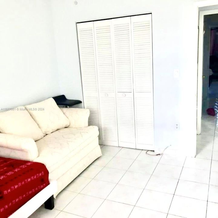 En Venta: $199,000 (2 camas, 2 baños, 1315 Pies cuadrados)