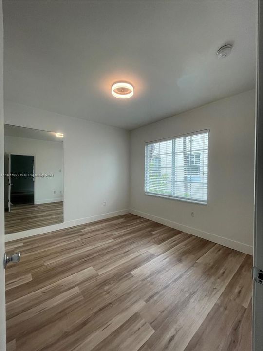 For Rent: $2,200 (1 beds, 1 baths, 599 Square Feet)