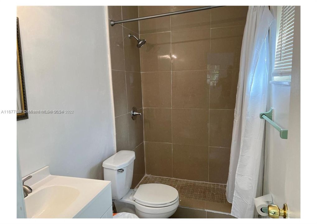 For Rent: $2,500 (2 beds, 2 baths, 2165 Square Feet)