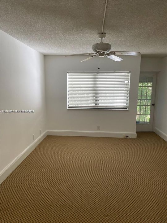 For Rent: $2,200 (2 beds, 2 baths, 1106 Square Feet)