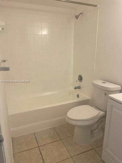 For Sale: $175,000 (2 beds, 1 baths, 708 Square Feet)