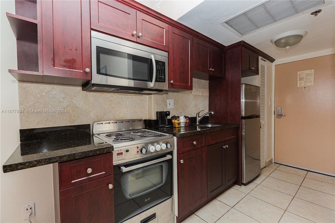 For Sale: $144,321 (0 beds, 1 baths, 360 Square Feet)