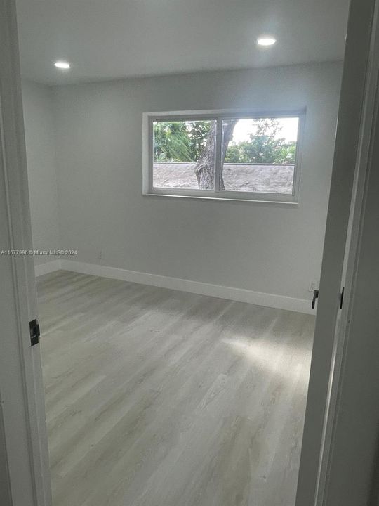 For Rent: $2,900 (2 beds, 2 baths, 1220 Square Feet)