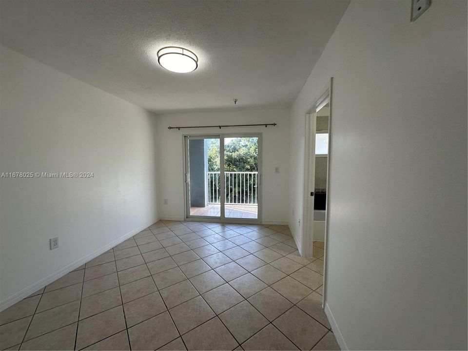 For Rent: $2,200 (1 beds, 1 baths, 502 Square Feet)