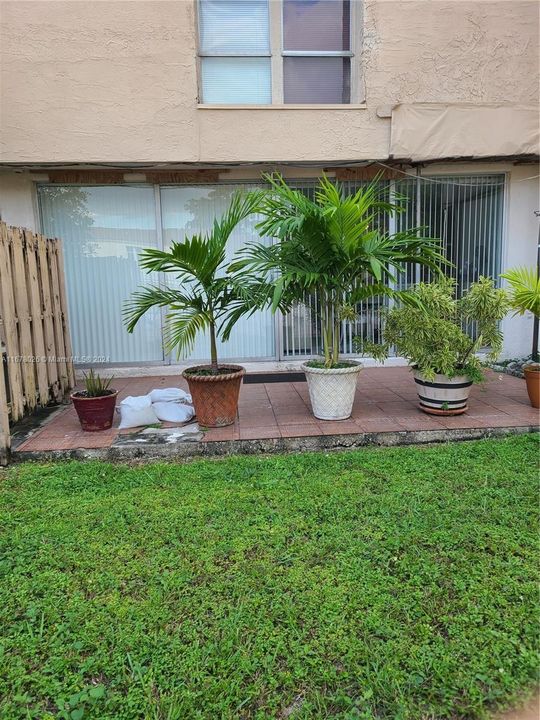 En Venta: $399,900 (4 camas, 2 baños, 2020 Pies cuadrados)