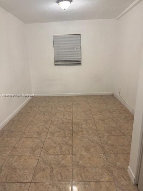 For Rent: $1,300 (1 beds, 1 baths, 0 Square Feet)