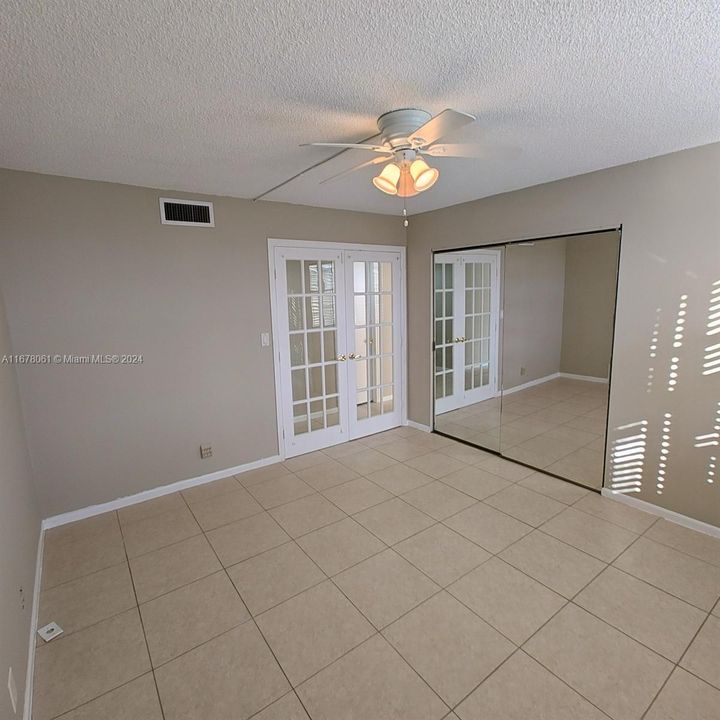 For Sale: $180,000 (2 beds, 2 baths, 1148 Square Feet)