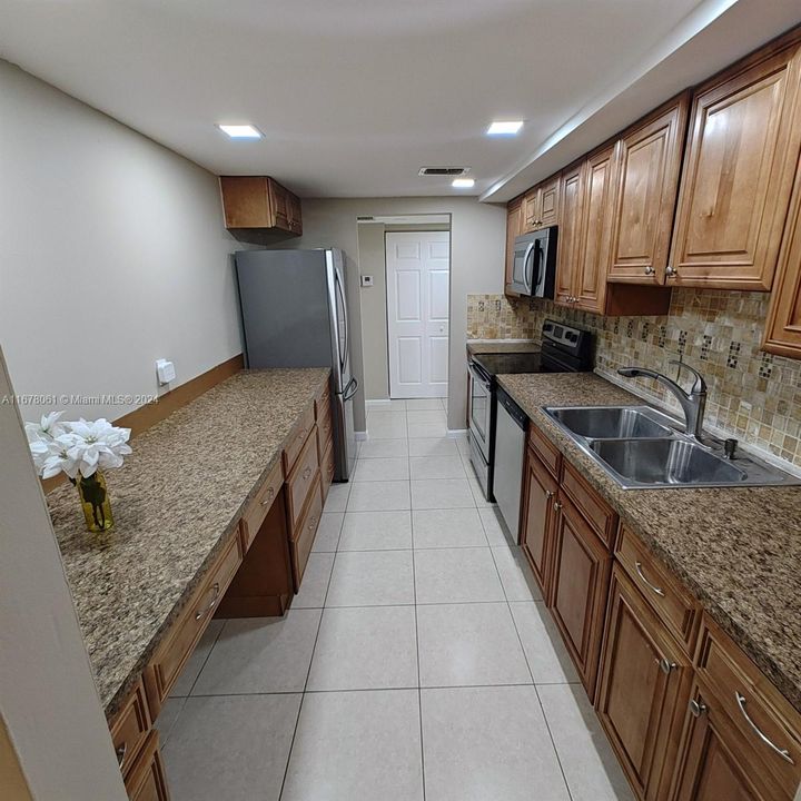 En Venta: $180,000 (2 camas, 2 baños, 1148 Pies cuadrados)