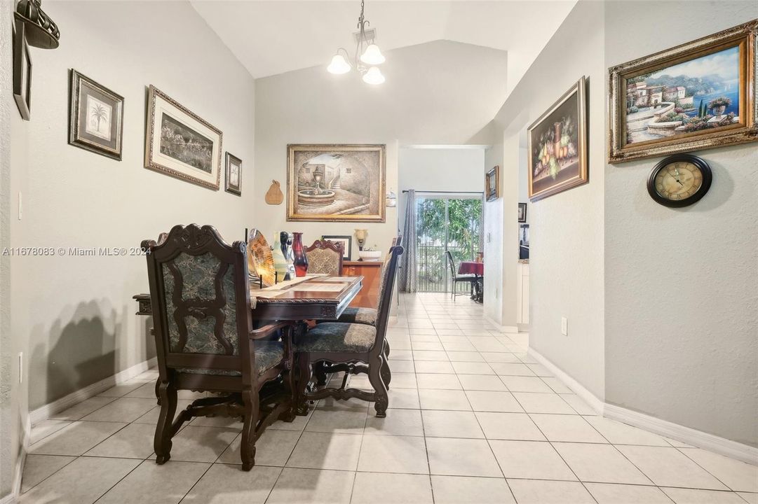 For Sale: $480,000 (3 beds, 2 baths, 1534 Square Feet)