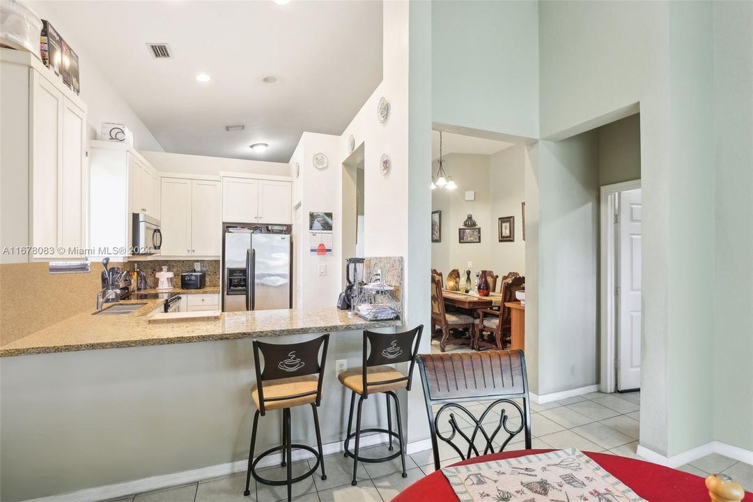 For Sale: $480,000 (3 beds, 2 baths, 1534 Square Feet)