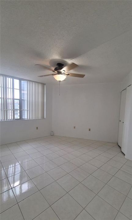 For Sale: $145,000 (2 beds, 2 baths, 1100 Square Feet)