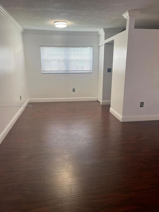 For Rent: $2,300 (2 beds, 2 baths, 1100 Square Feet)