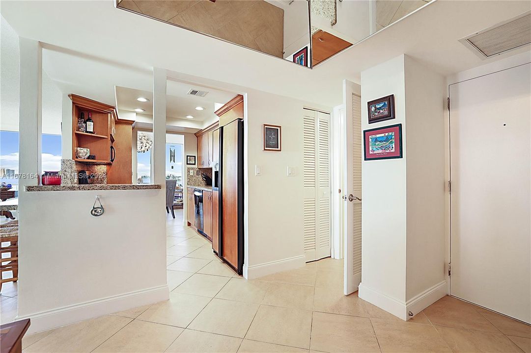 For Sale: $849,000 (2 beds, 2 baths, 1435 Square Feet)