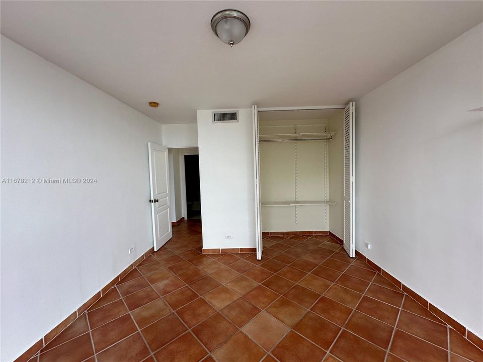 For Rent: $3,600 (2 beds, 2 baths, 1188 Square Feet)