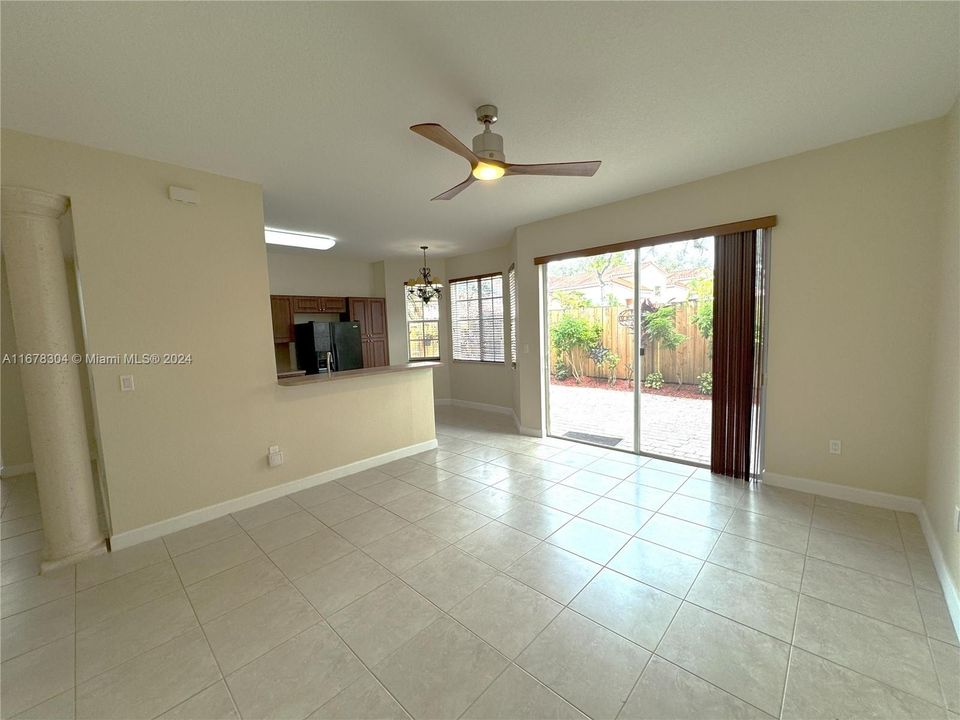 For Rent: $3,800 (4 beds, 2 baths, 2152 Square Feet)