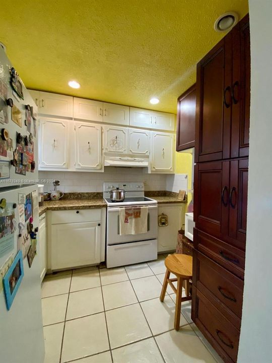 En Venta: $148,000 (2 camas, 2 baños, 868 Pies cuadrados)