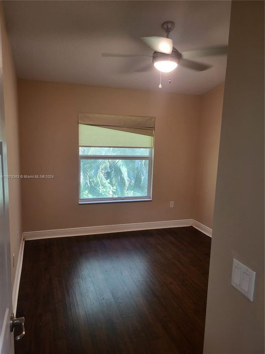 For Rent: $4,000 (3 beds, 2 baths, 1749 Square Feet)