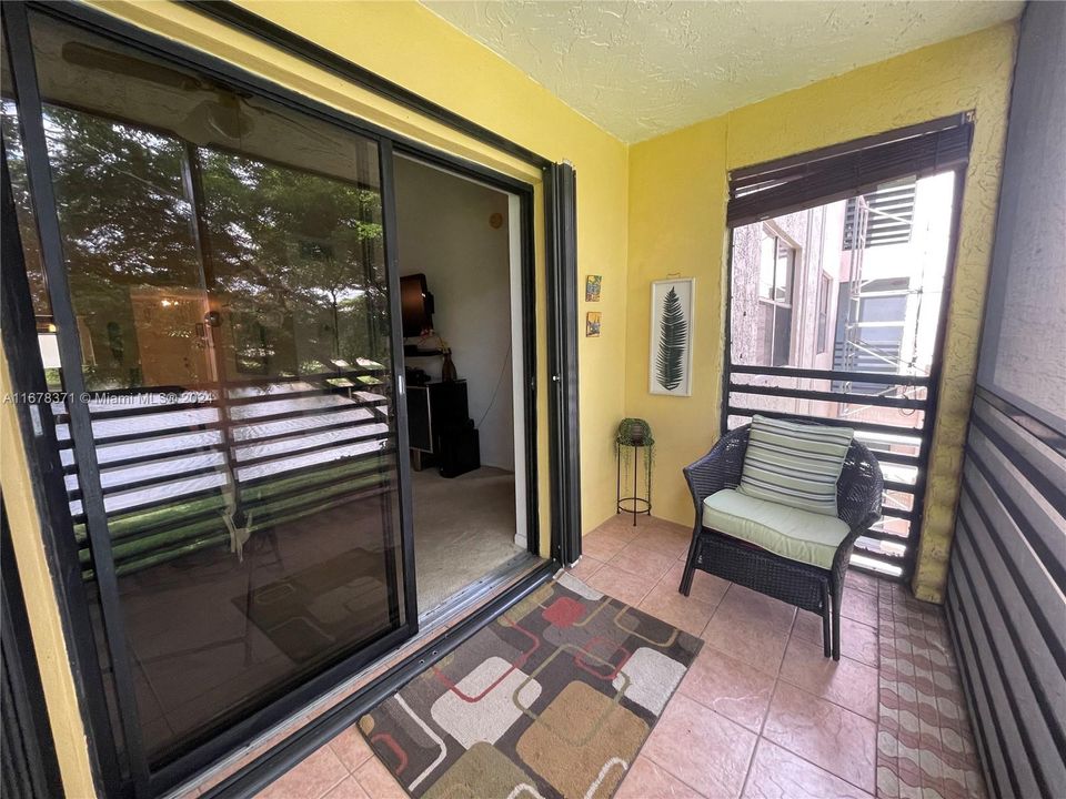 En Venta: $149,999 (2 camas, 2 baños, 860 Pies cuadrados)