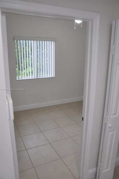 For Rent: $2,500 (2 beds, 1 baths, 700 Square Feet)